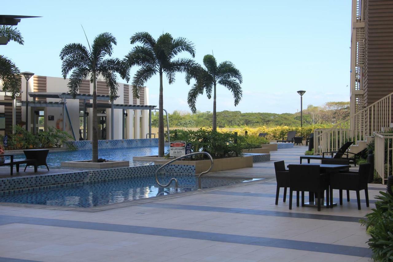 Marquee Residences Ángeles Exterior foto